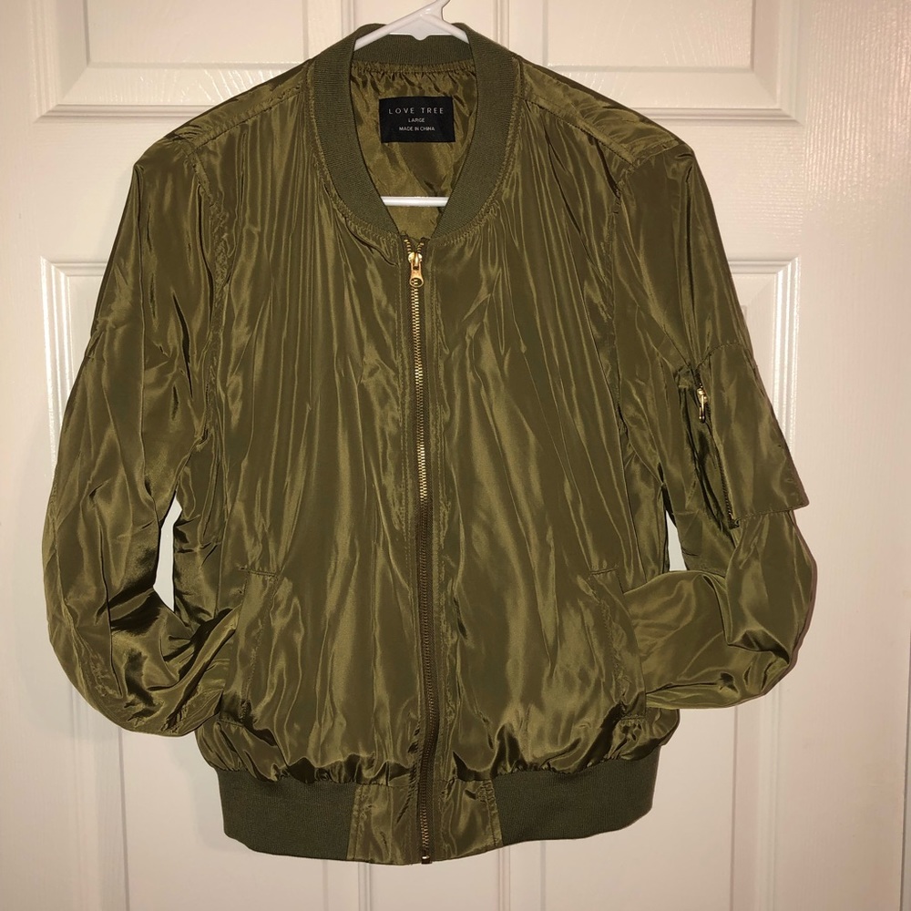 Love Tree Wind Breaker